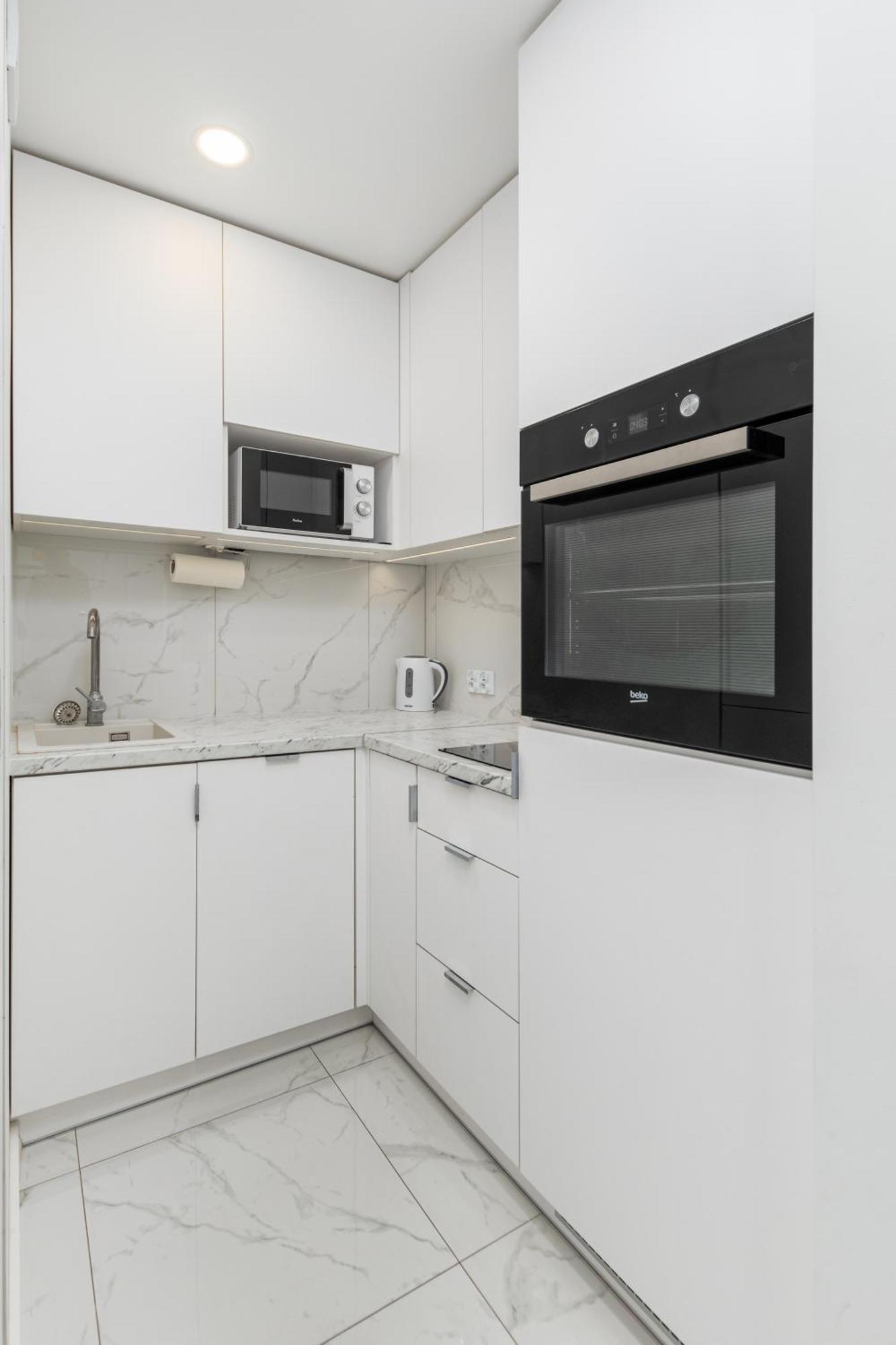 Jana Pawla II 20 A By Homeprime Varsavia Esterno foto